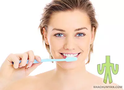 How to brush your teeth